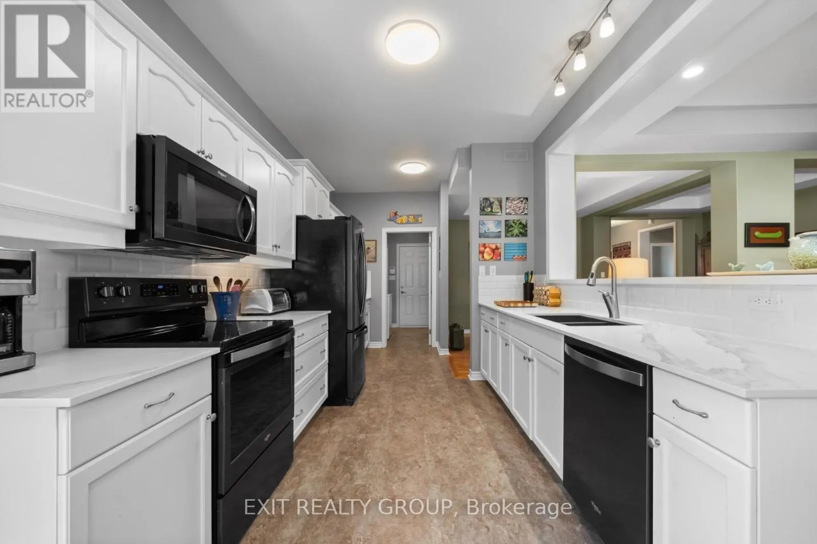 12 ALETHA DRIVE