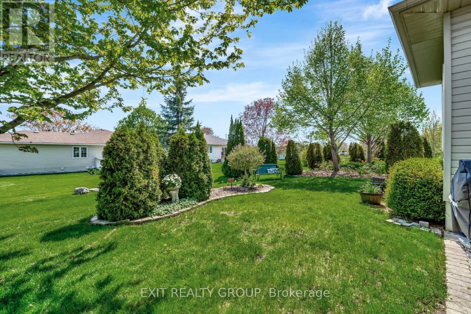 12 ALETHA DRIVE
