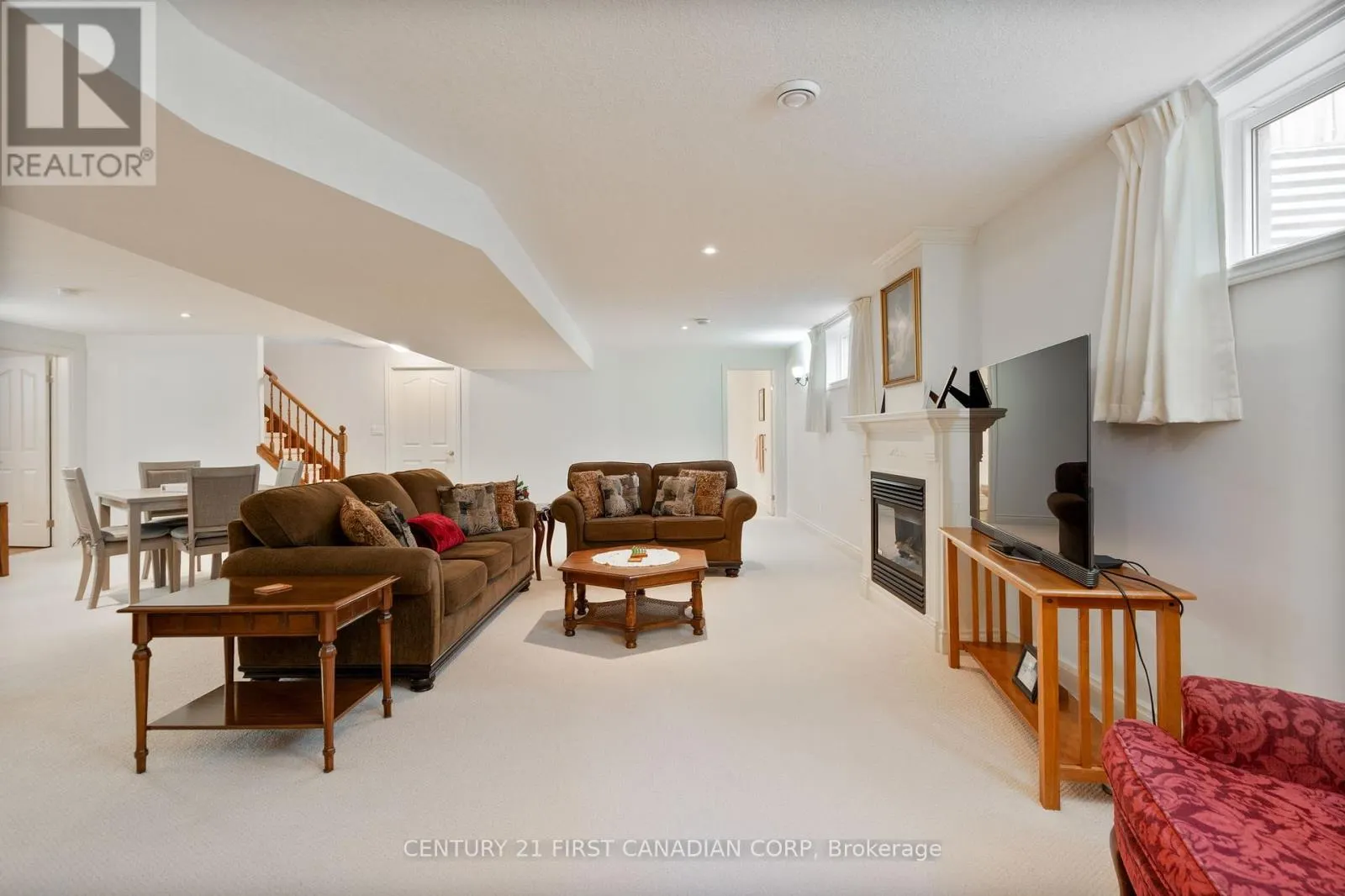 363 DARCY DRIVE