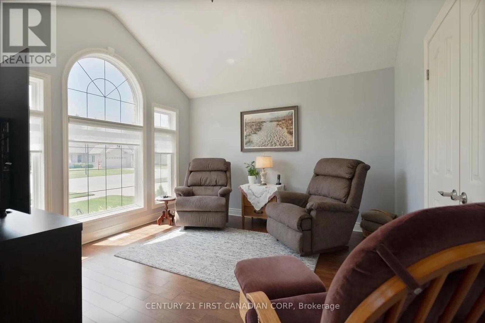363 DARCY DRIVE