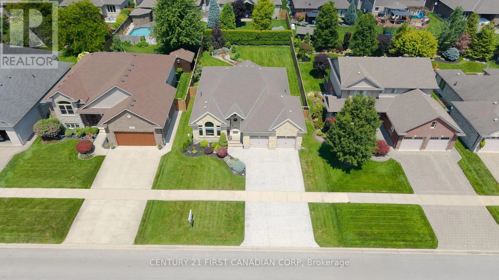363 DARCY DRIVE