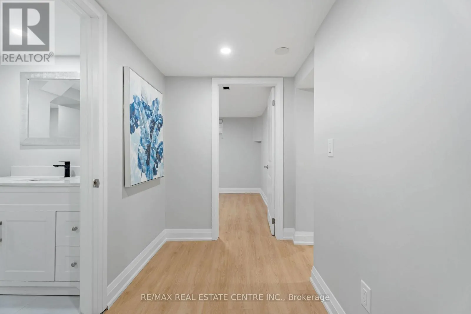19 OLD ORCHARD AVENUE