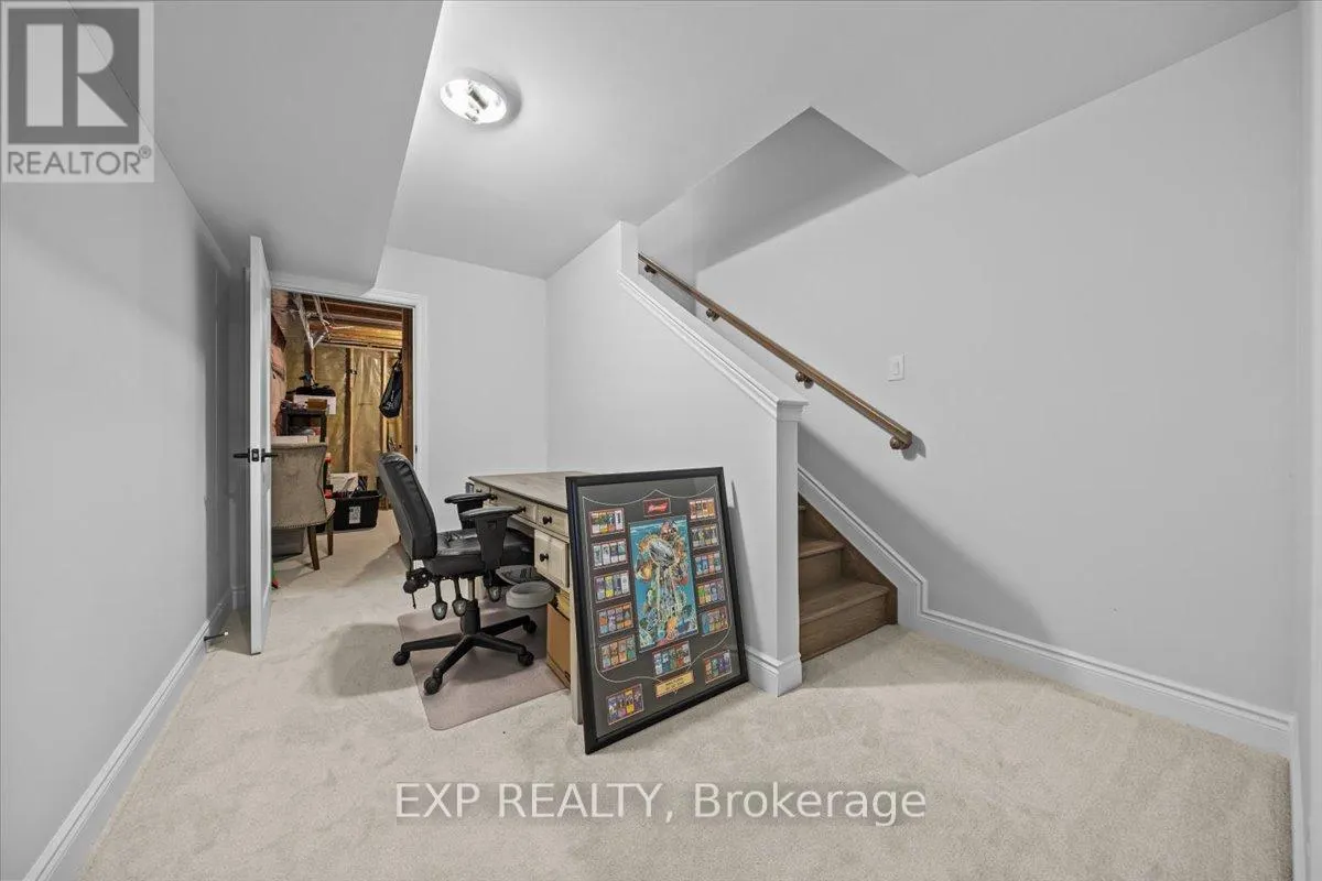 126 UNITY PLACE