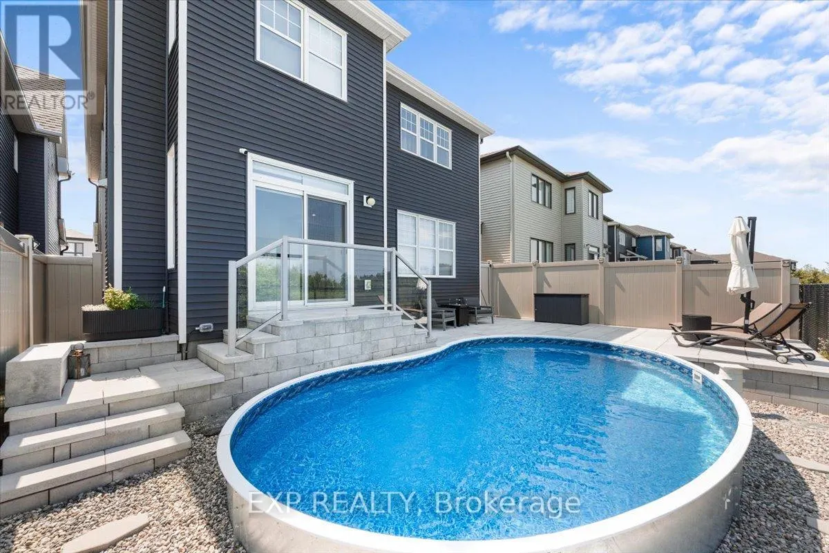 126 UNITY PLACE