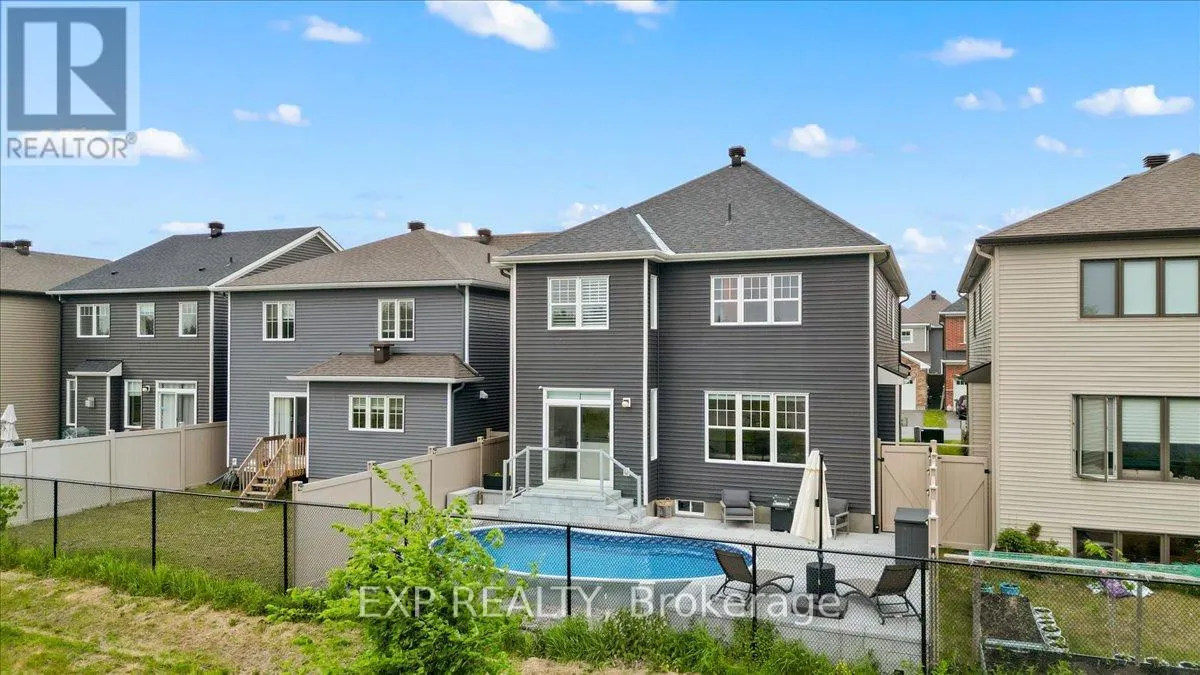 126 UNITY PLACE