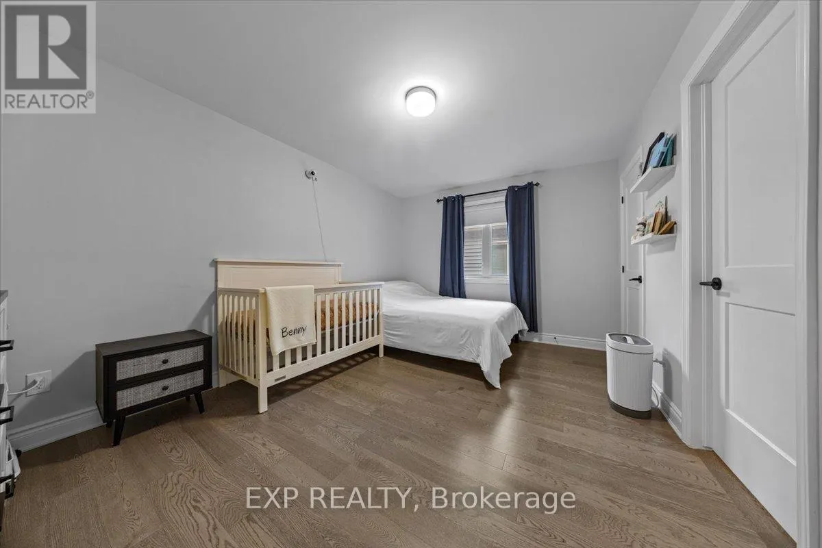 126 UNITY PLACE