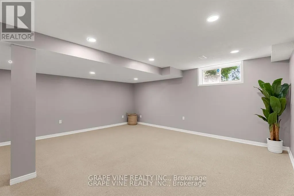 564 ABERFOYLE CIRCLE
