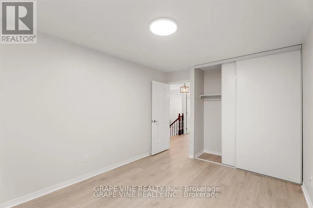 564 ABERFOYLE CIRCLE