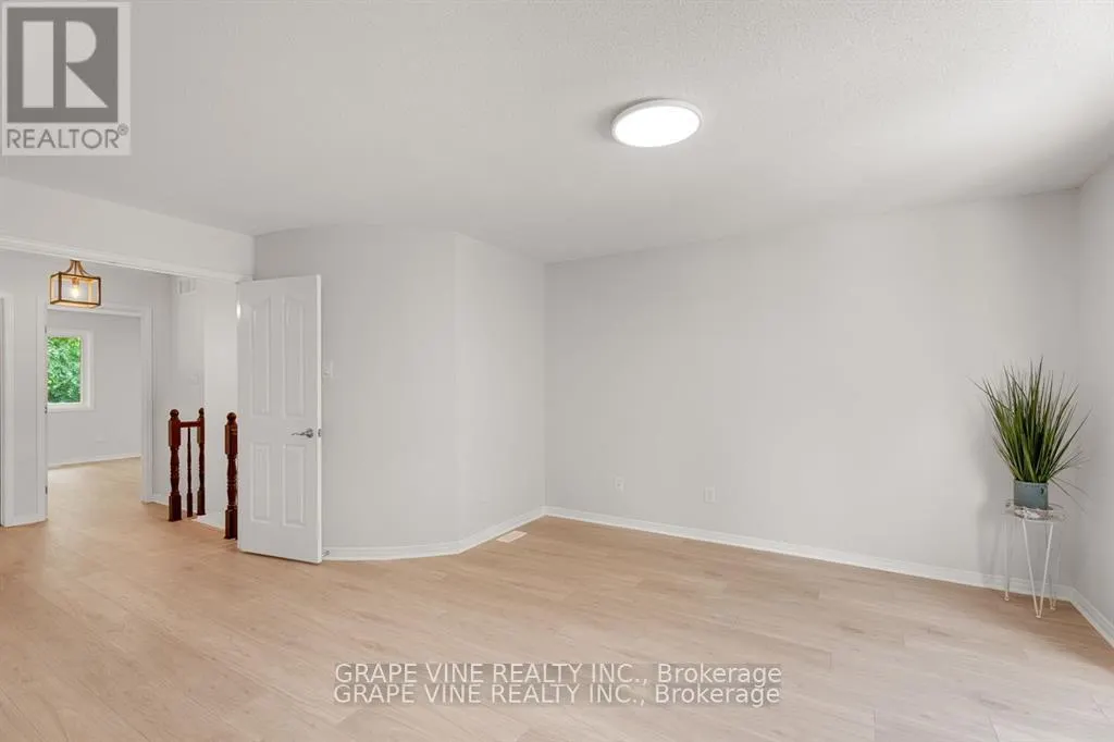 564 ABERFOYLE CIRCLE