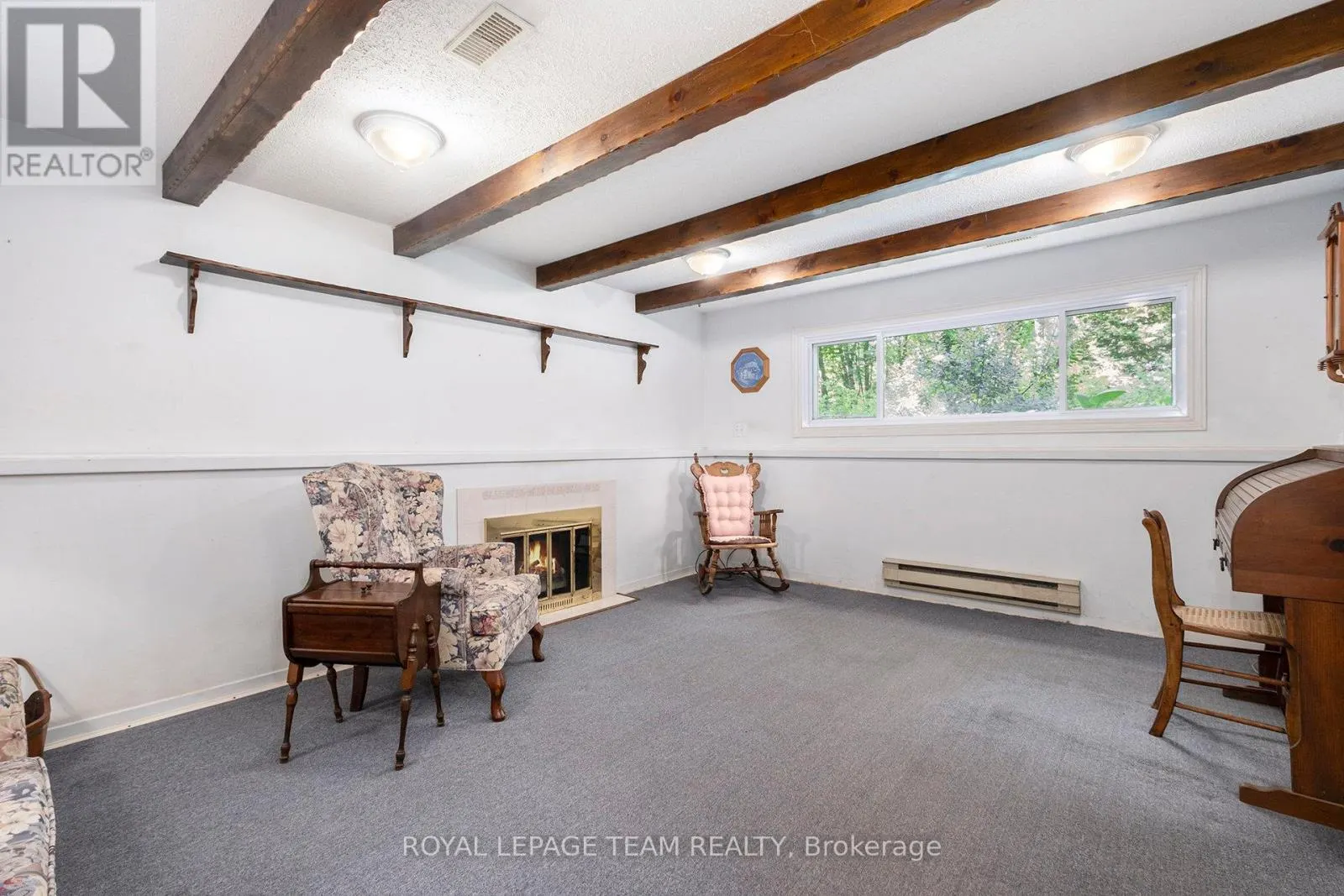 6814 FRANKTOWN ROAD