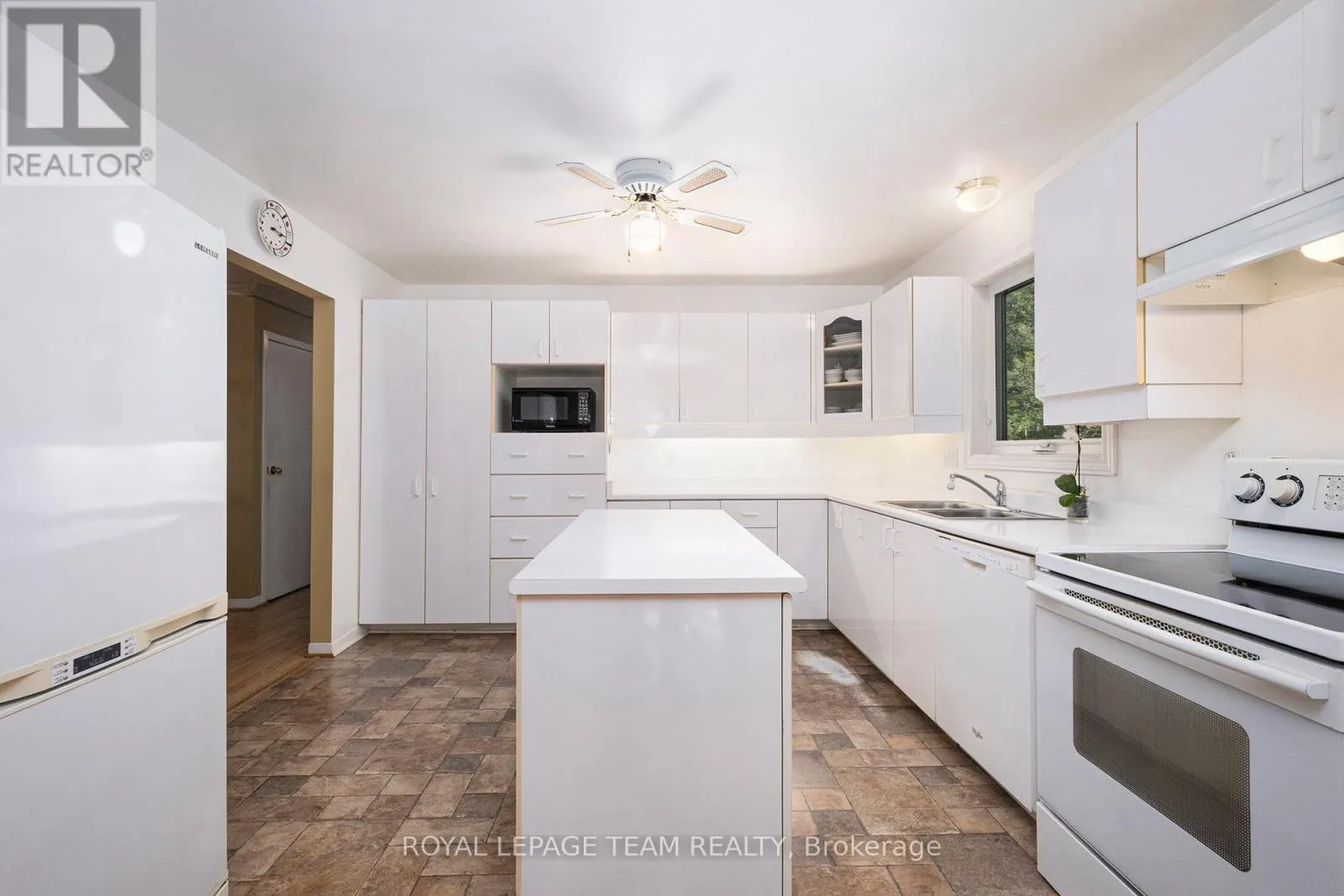 6814 FRANKTOWN ROAD