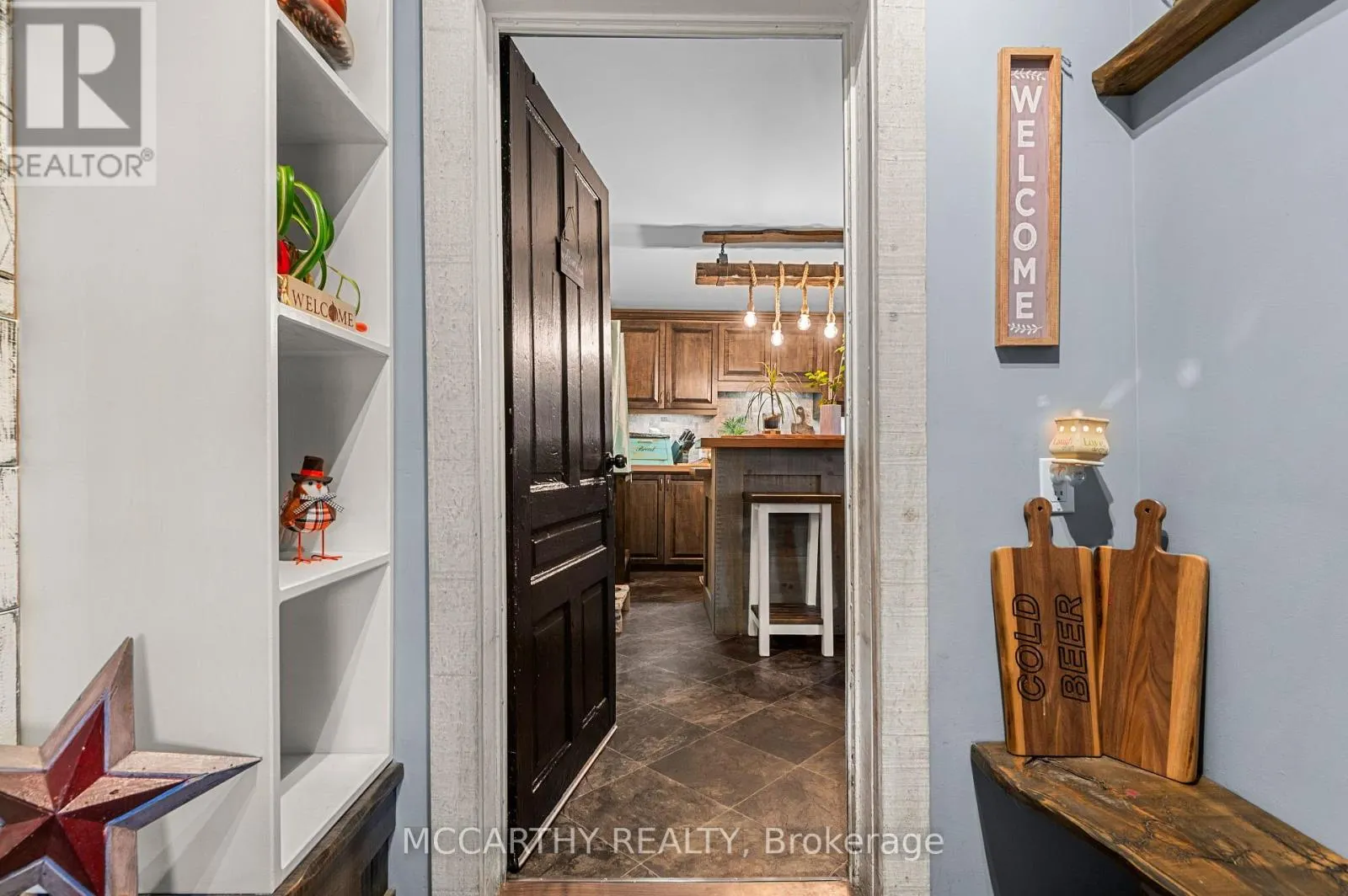 180 GREY STREET W