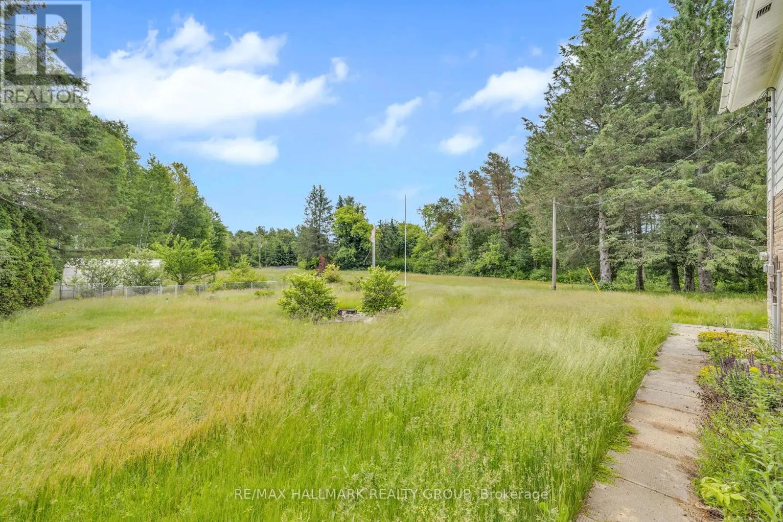 2551 RUSSLAND ROAD