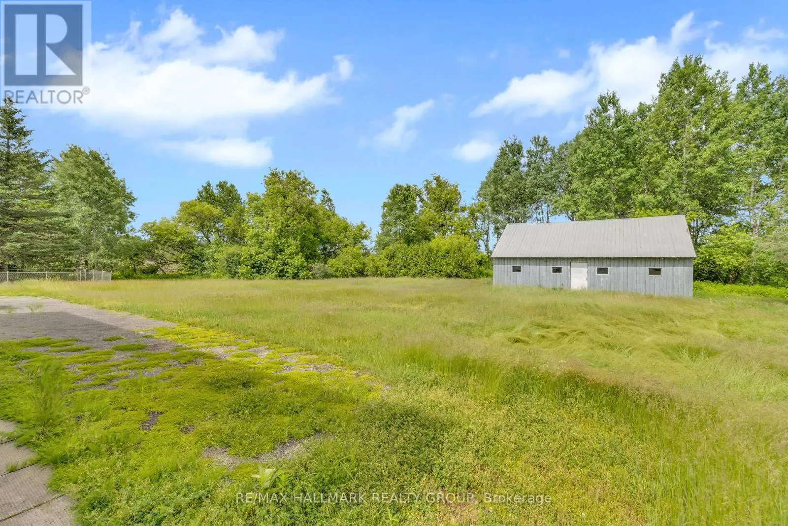 2551 RUSSLAND ROAD