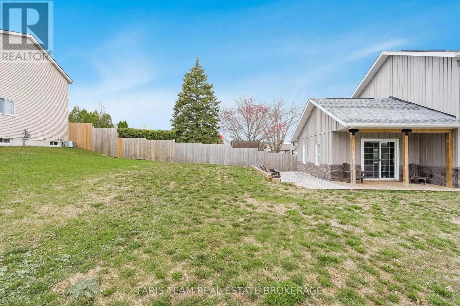 15 LANKIN AVENUE