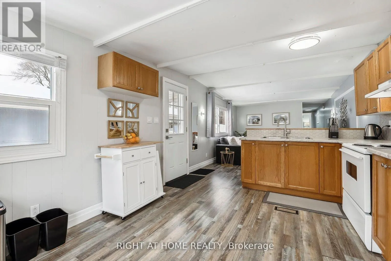 4584 ABIGAIL LANE