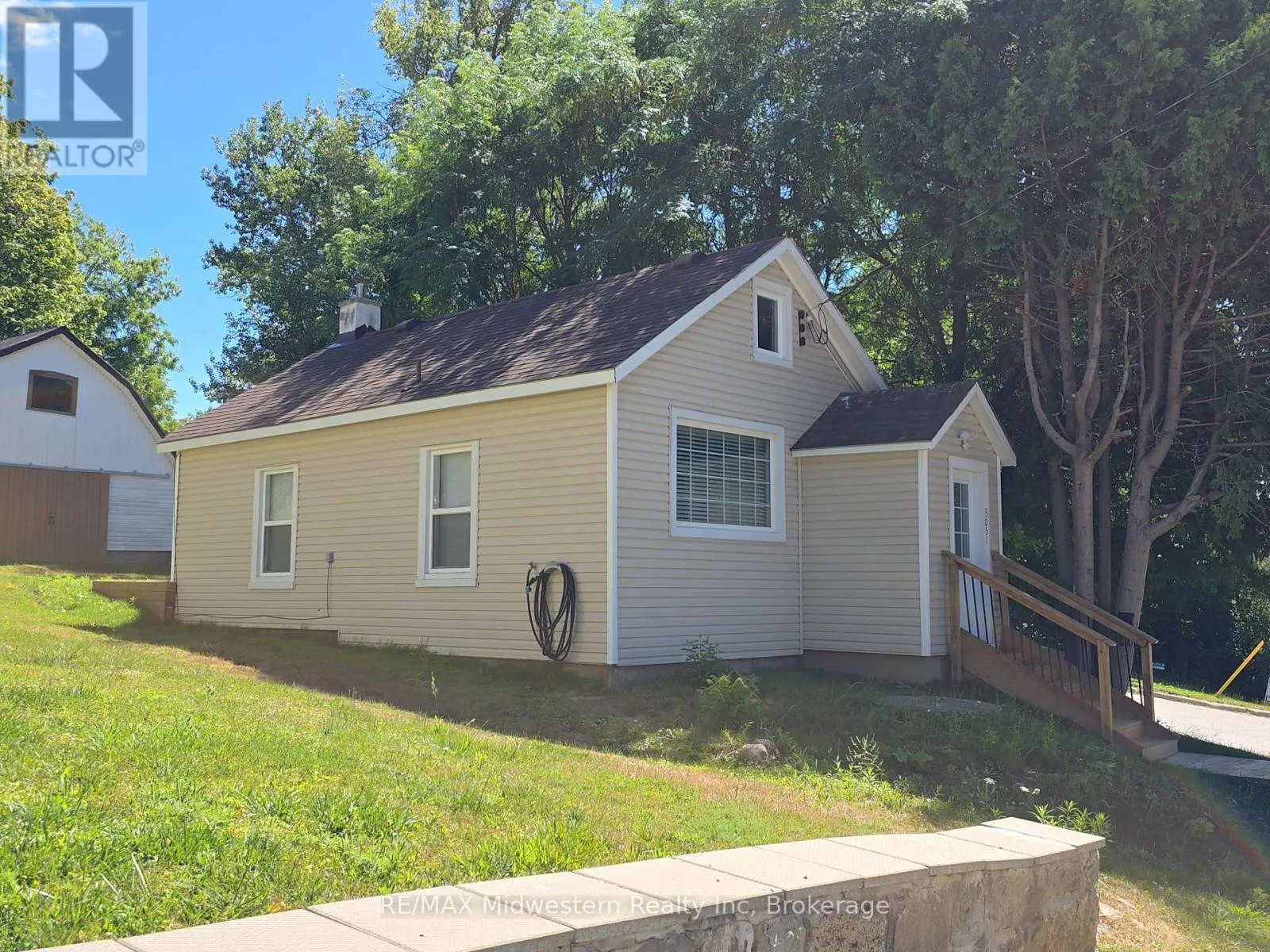 3089 PATRICK STREET