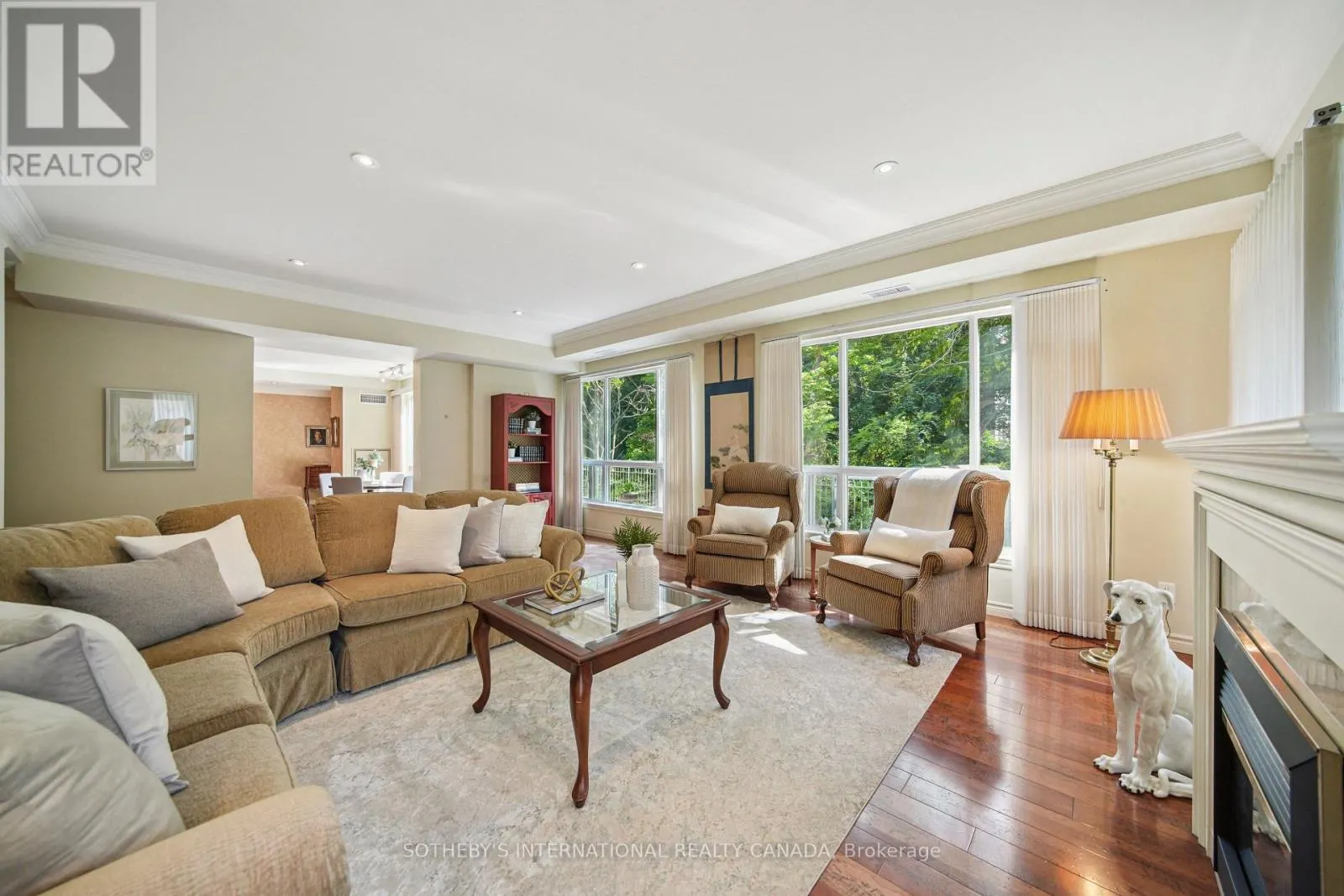 103 - 2000 CREEKSIDE DRIVE
