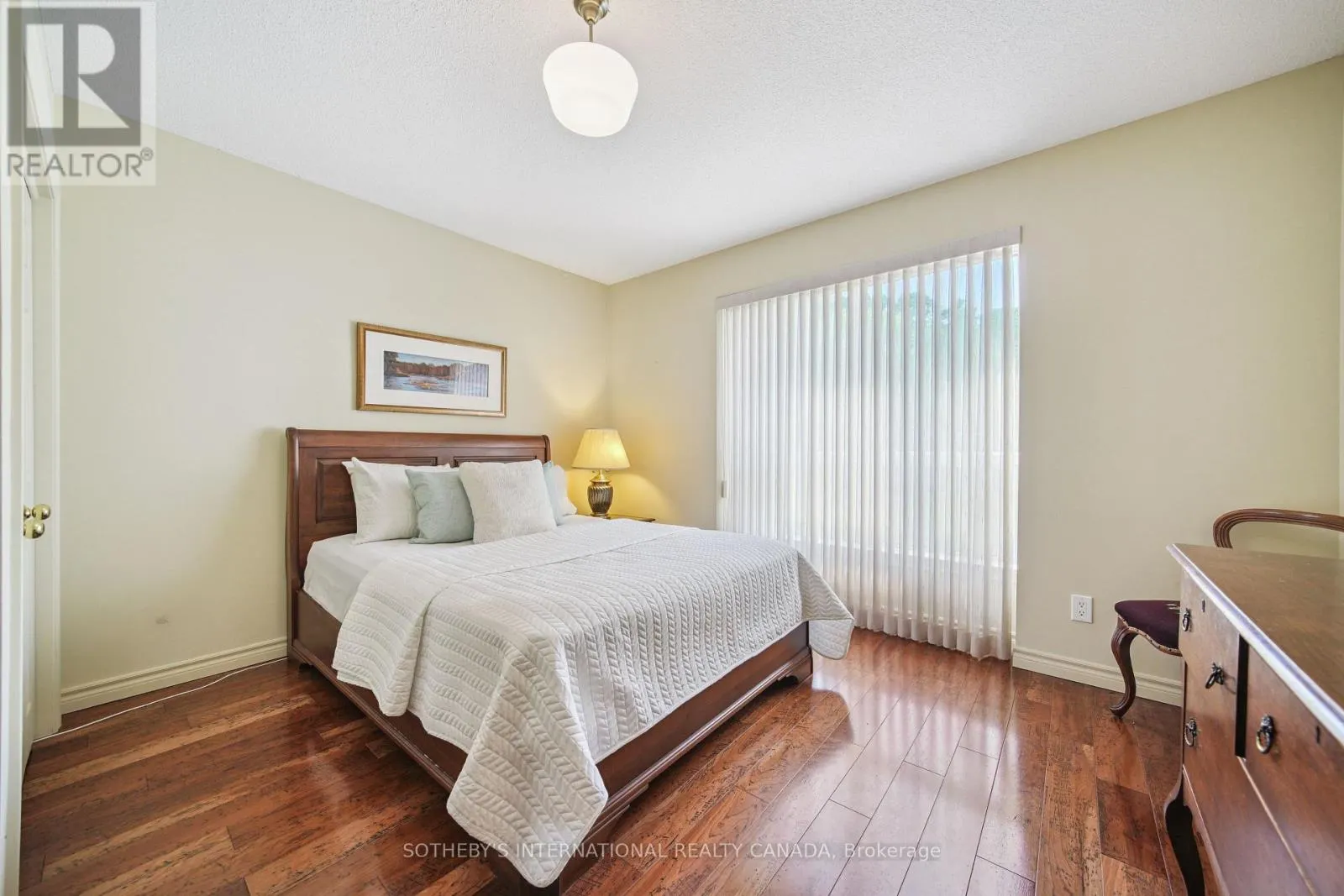 103 - 2000 CREEKSIDE DRIVE