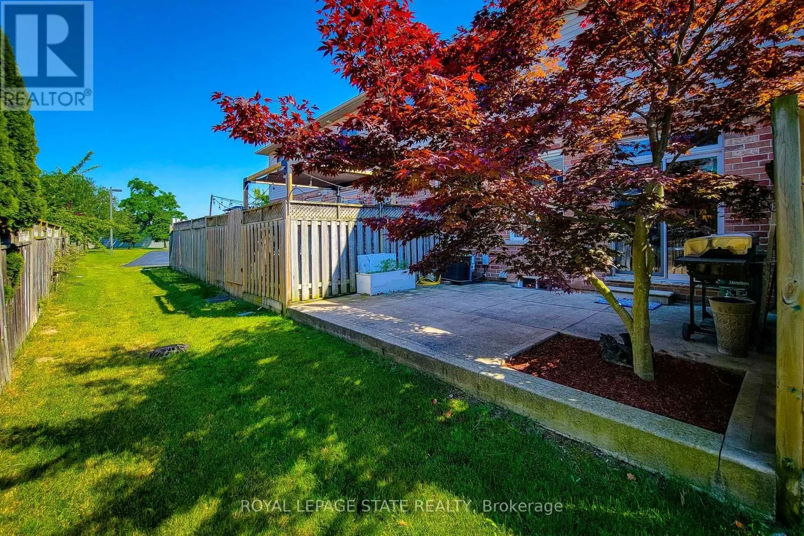 110 MARINA POINT CRESCENT