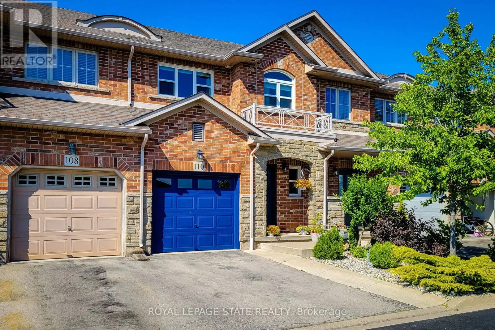 110 MARINA POINT CRESCENT