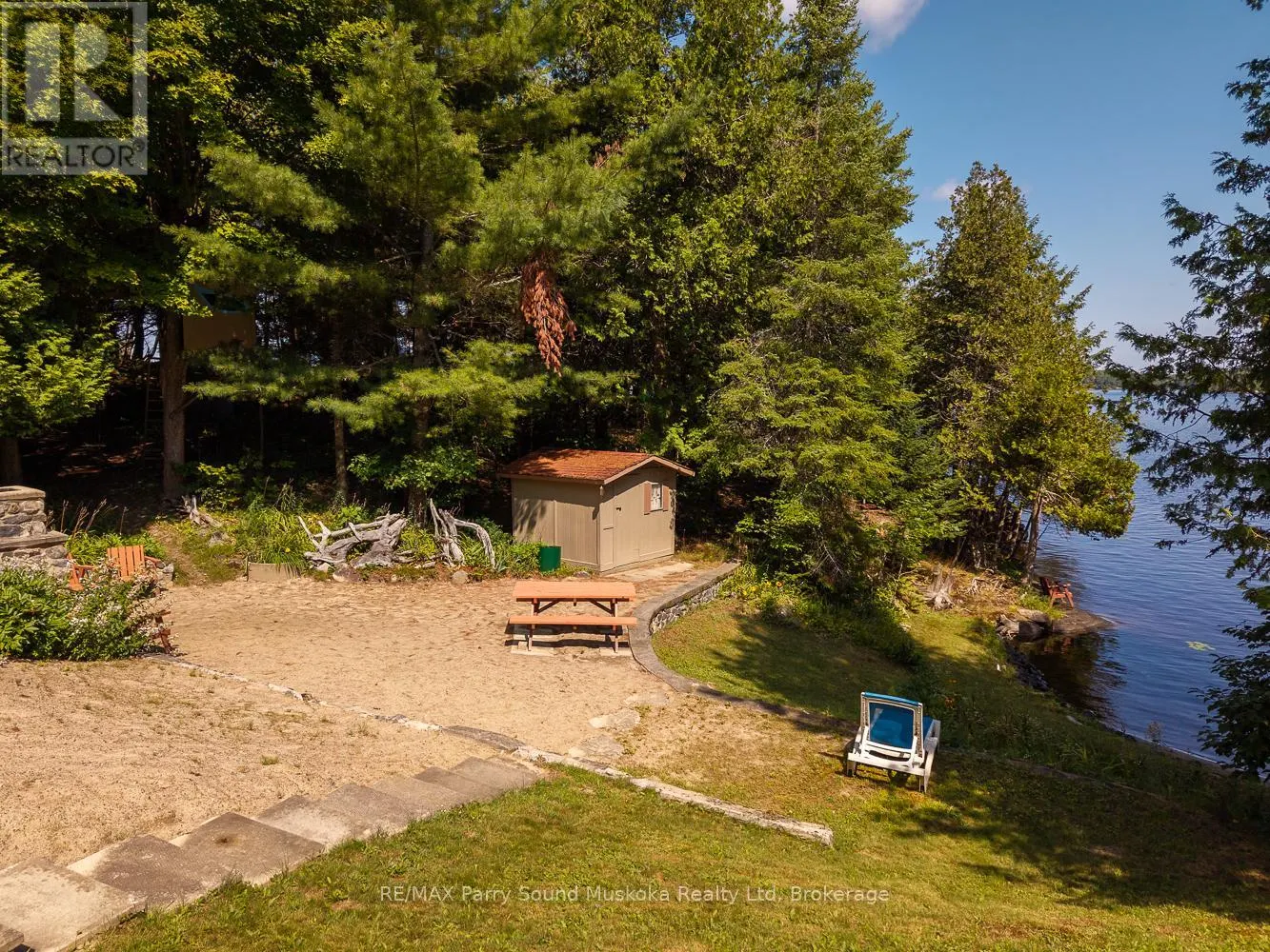 28 STORMY POINT ROAD