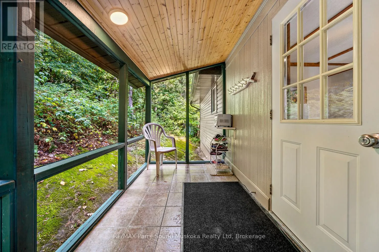 28 STORMY POINT ROAD