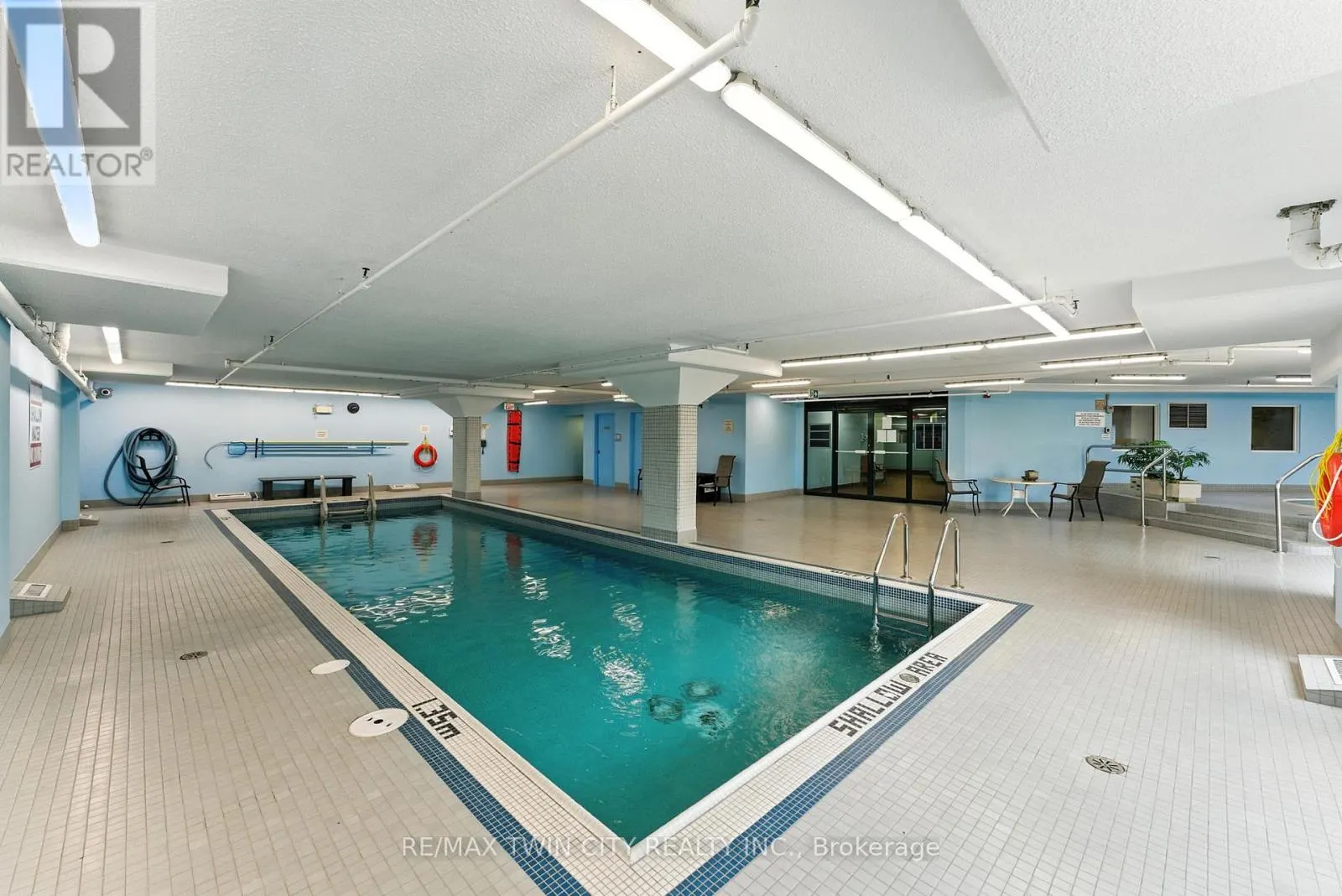 1104 - 237 KING STREET W