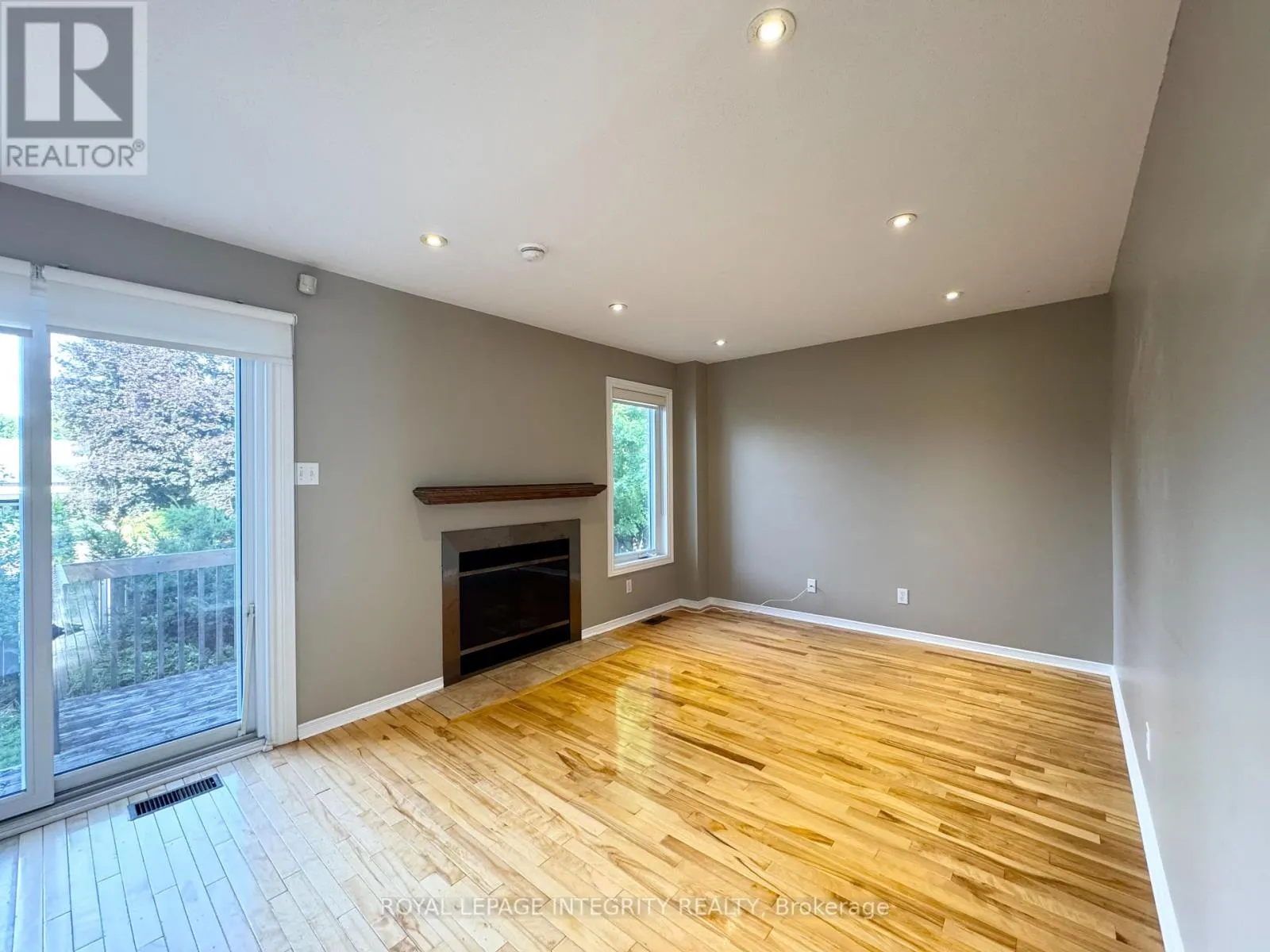 43 COVINGTON PLACE