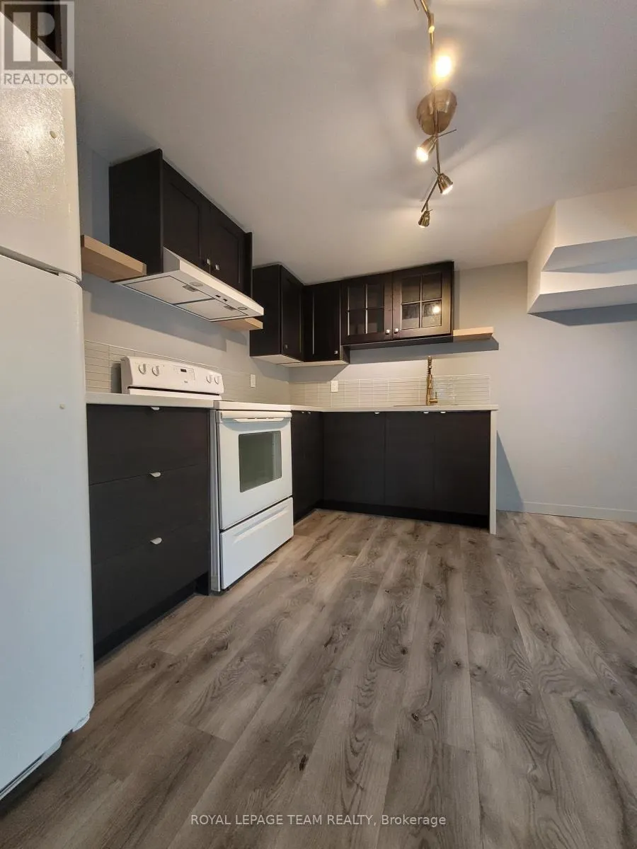 1008 ST. LAURENT BOULEVARD