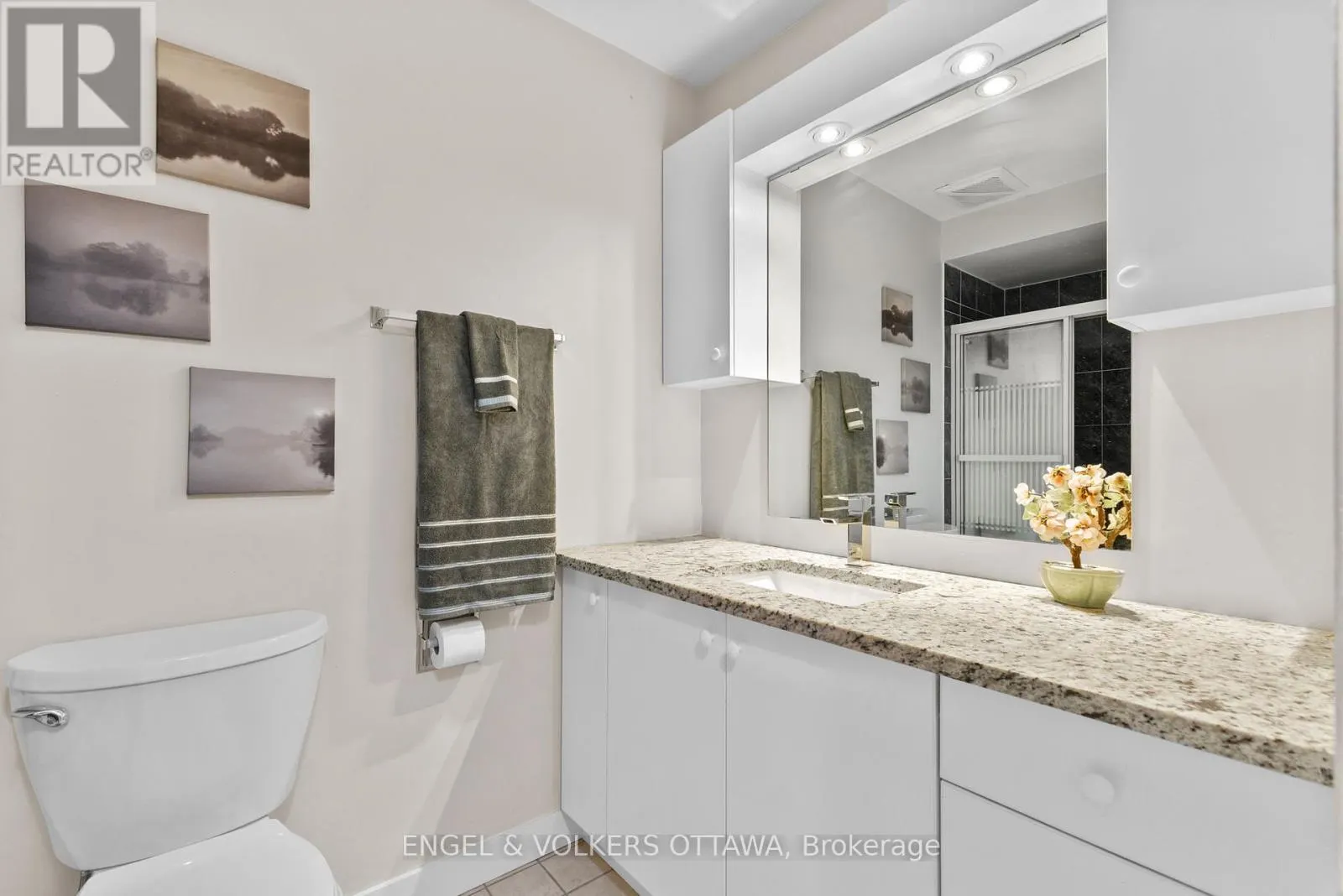 42D BENLEA DRIVE