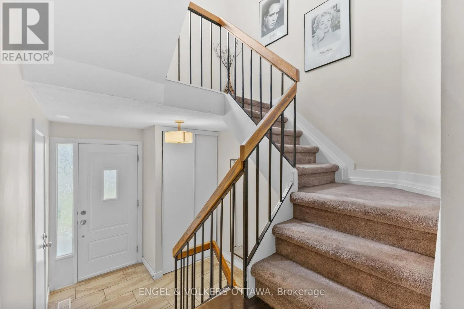 42D BENLEA DRIVE