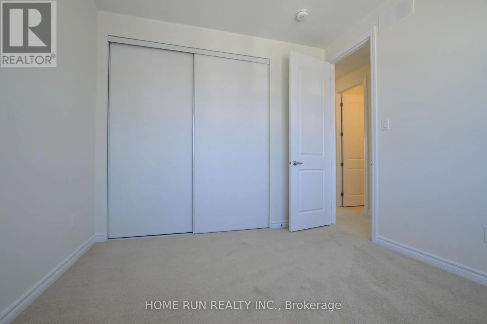 286 TURNBUCKLE CRESCENT