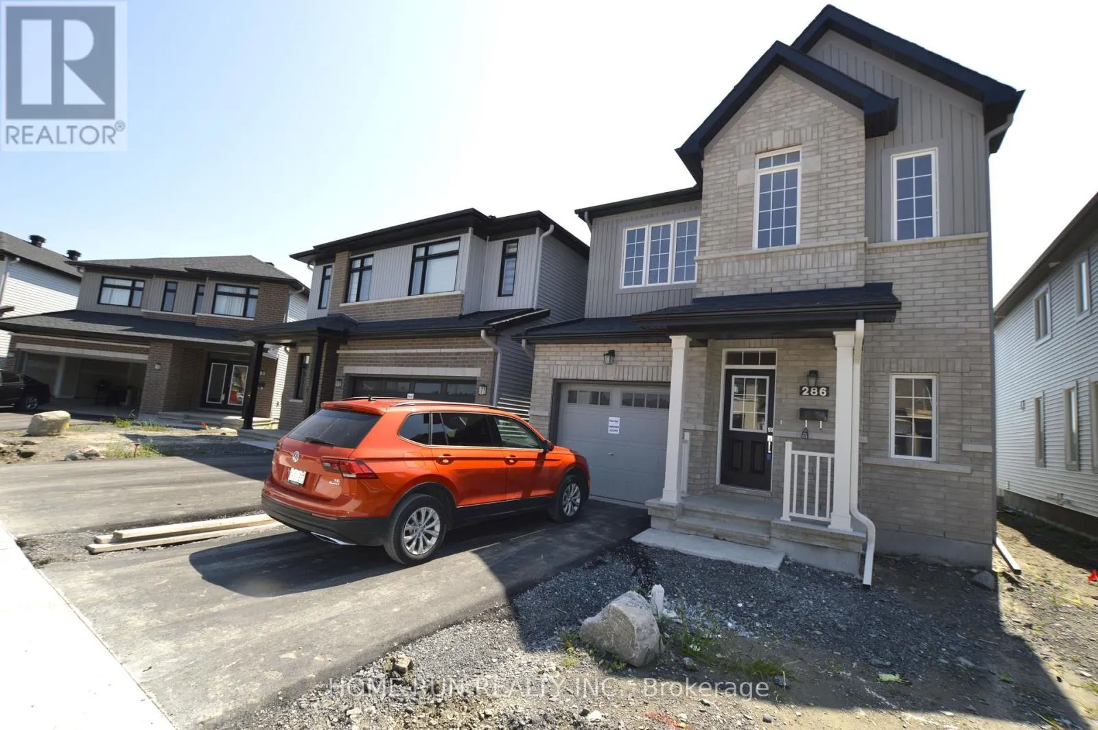 286 TURNBUCKLE CRESCENT
