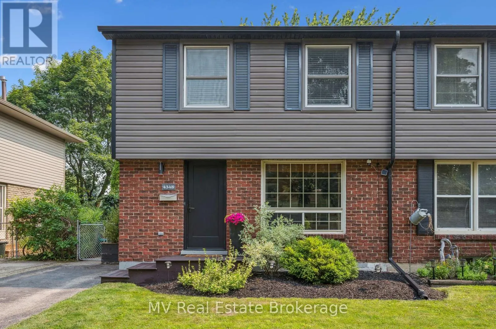 434B DUNVEGAN DRIVE