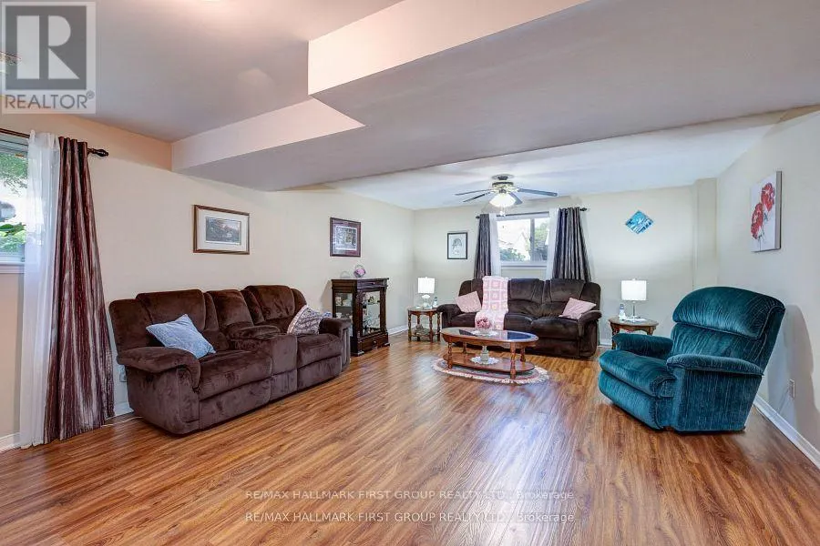 15 CATHERINE CRESCENT