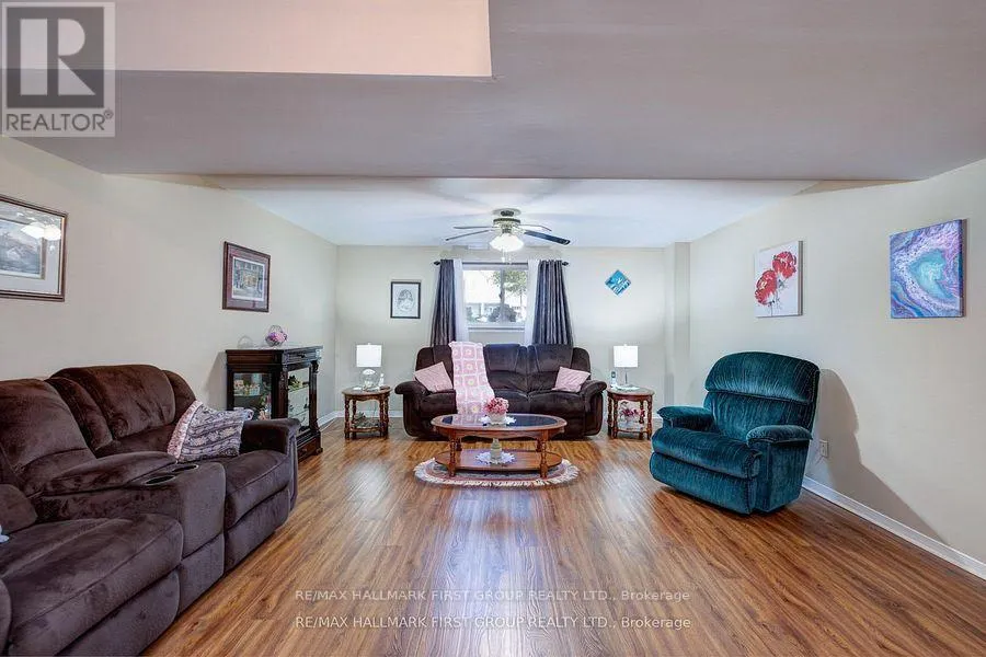 15 CATHERINE CRESCENT