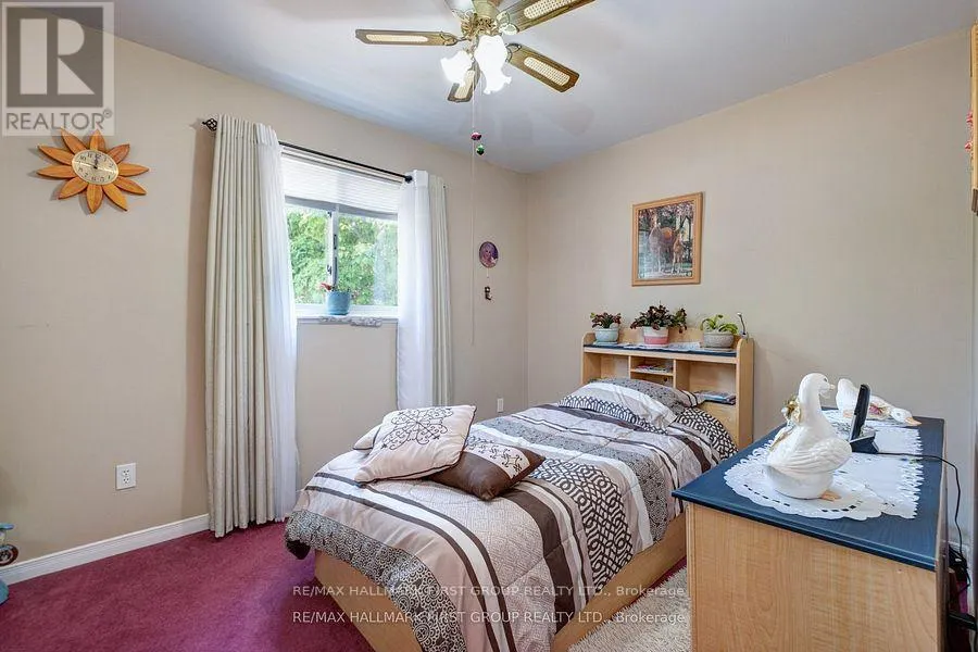 15 CATHERINE CRESCENT