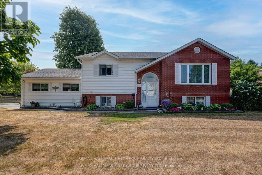 15 CATHERINE CRESCENT