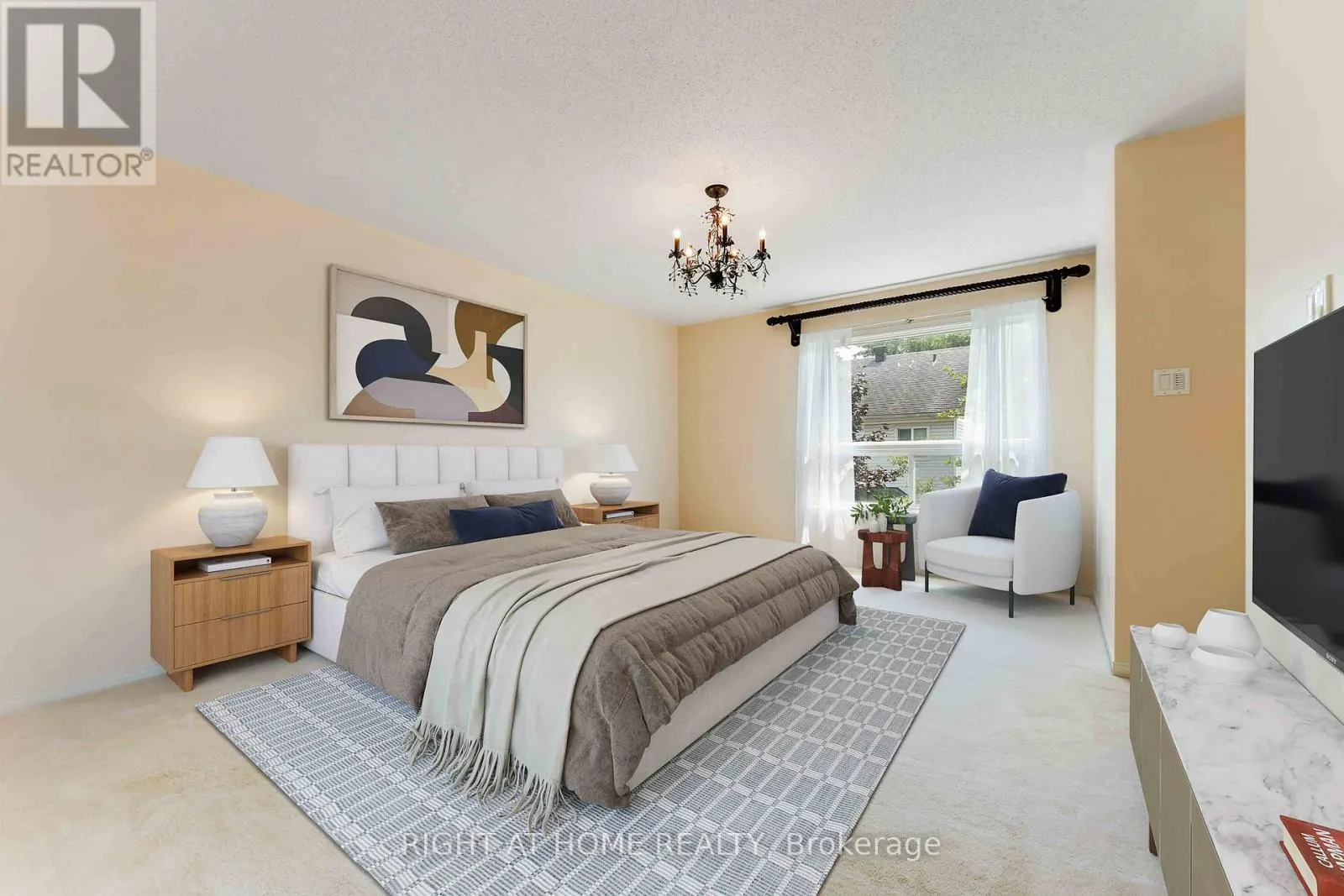 373 STONEWAY DRIVE