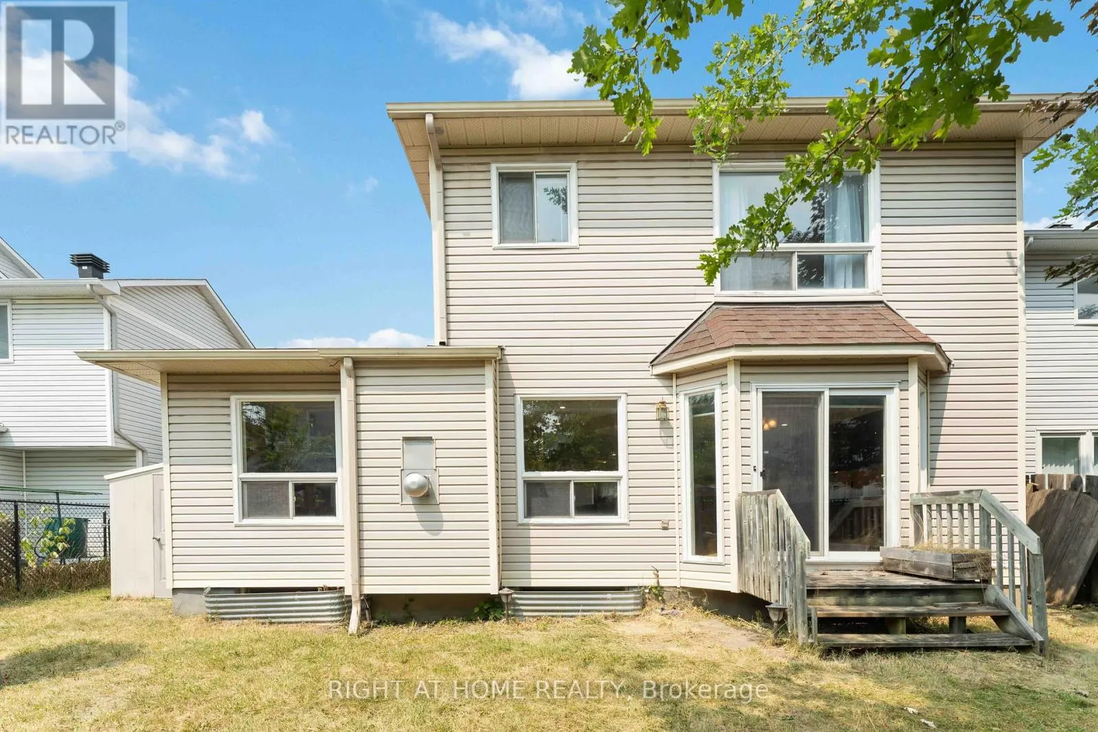 373 STONEWAY DRIVE