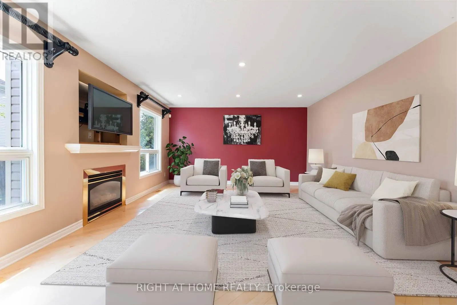 373 STONEWAY DRIVE