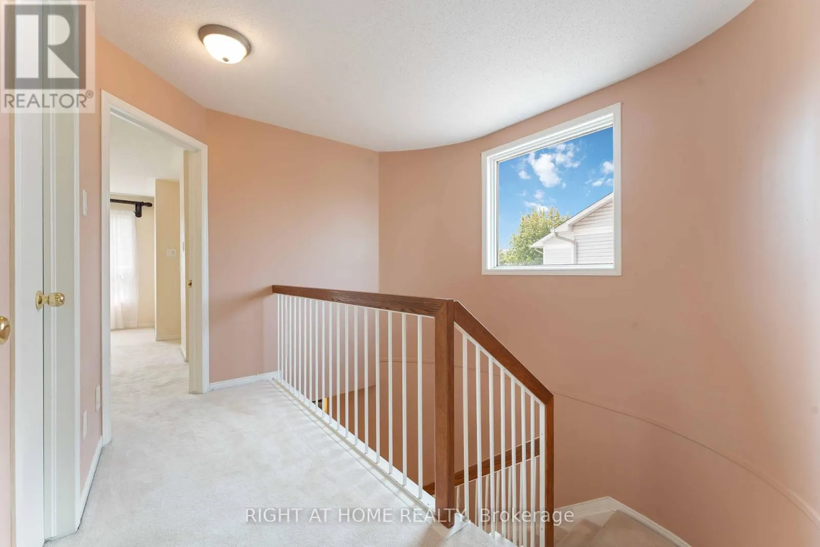373 STONEWAY DRIVE