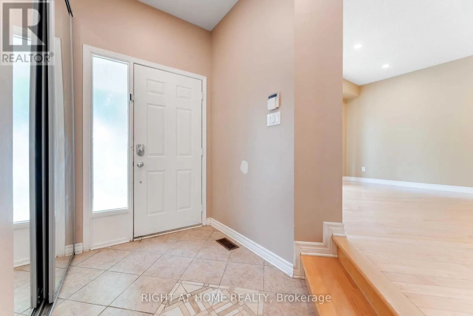 373 STONEWAY DRIVE