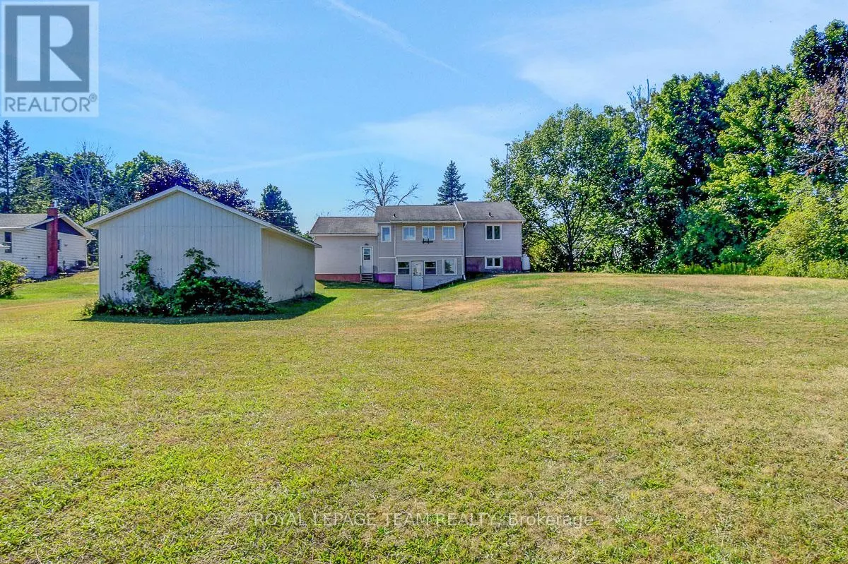 8055 COUNTY RD. 44 ROAD