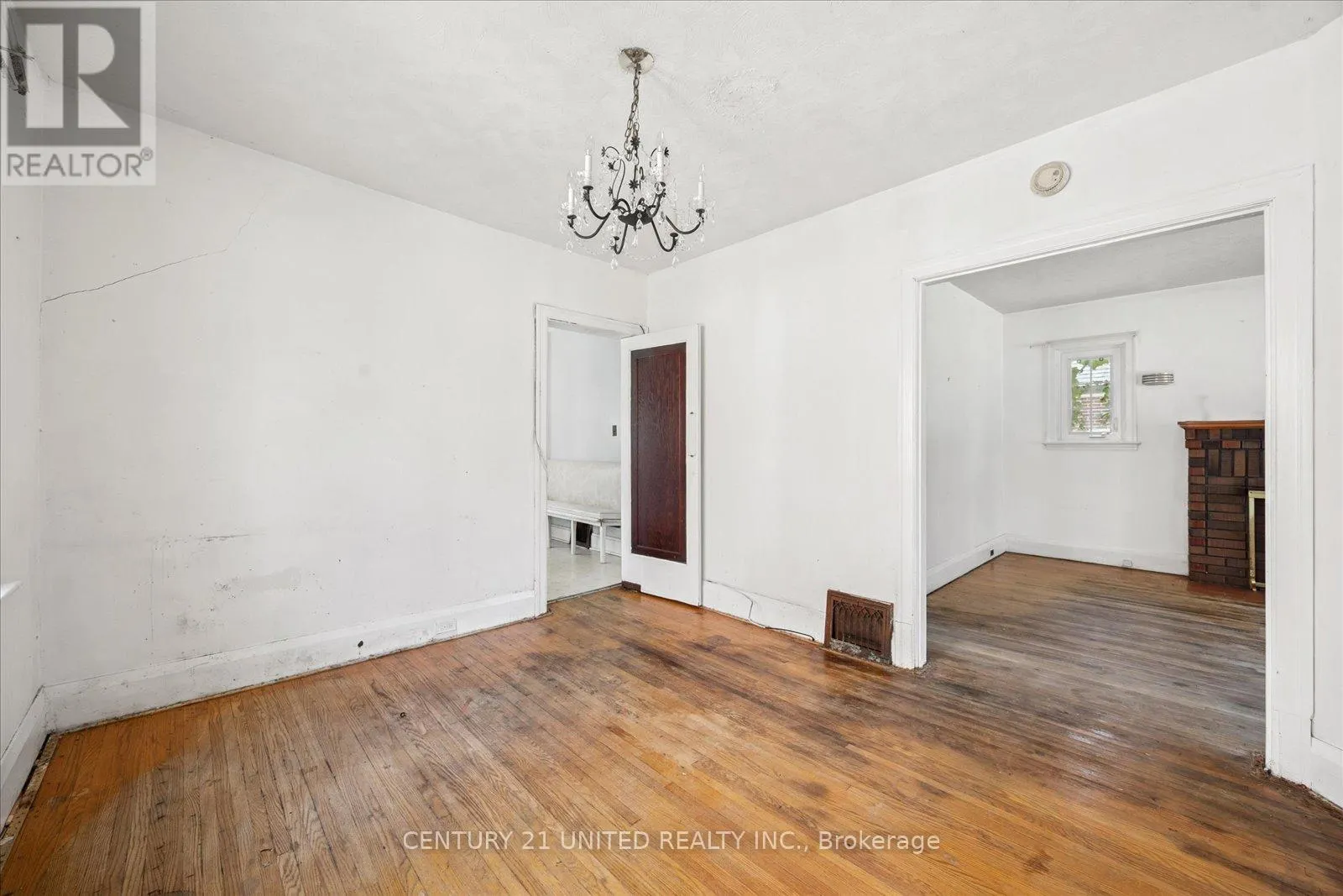 280 MARK STREET