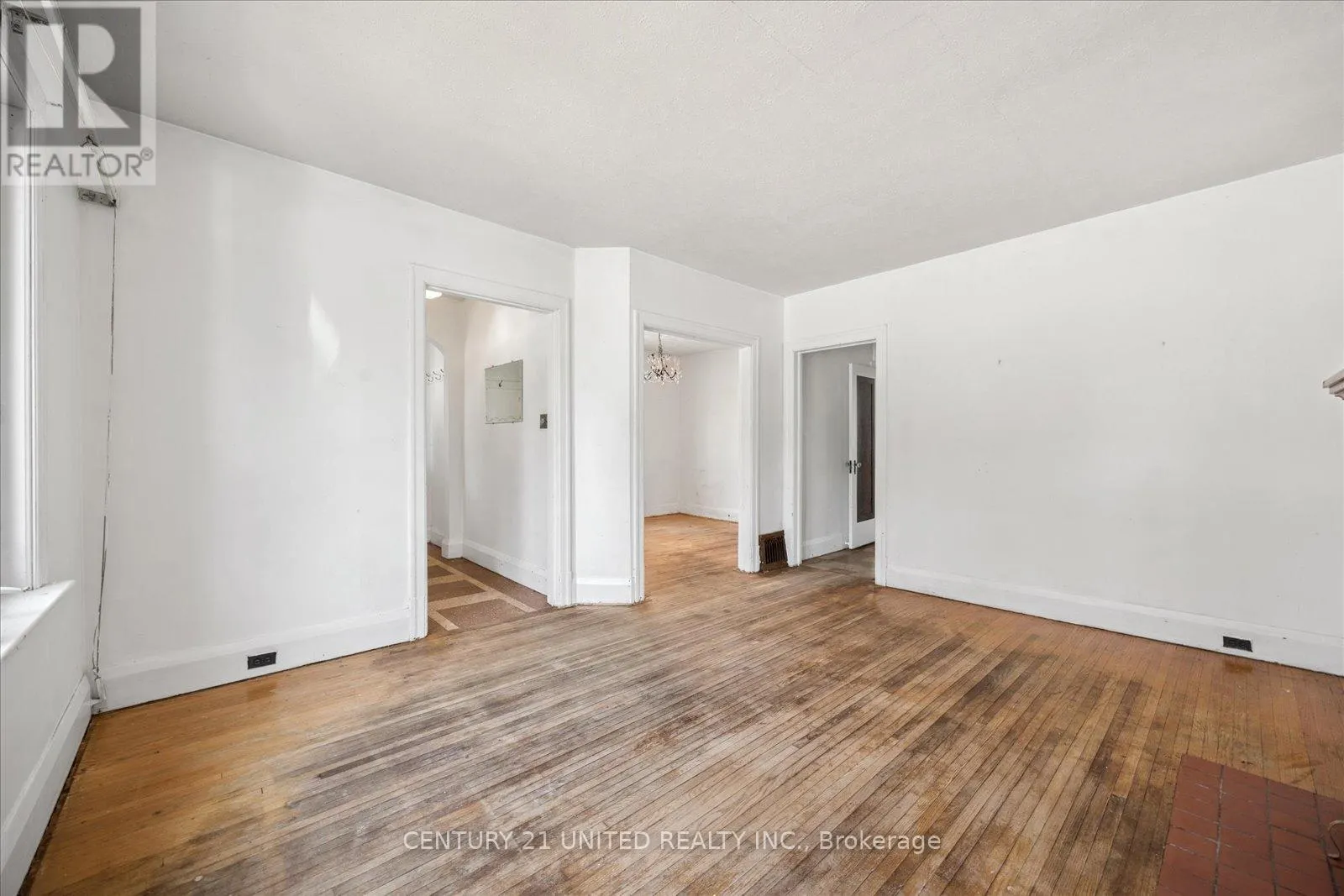 280 MARK STREET