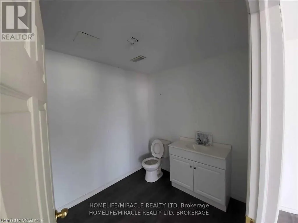 223 GARAFRAXA ST S