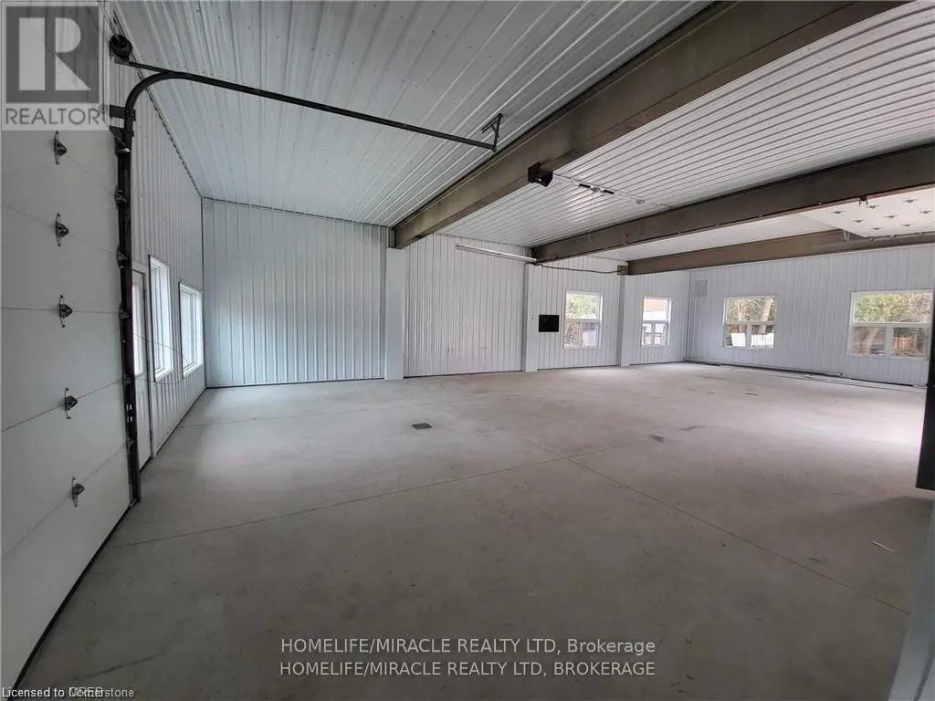 223 GARAFRAXA ST S