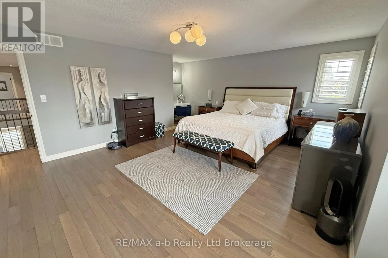1236 ALBERNI ROAD